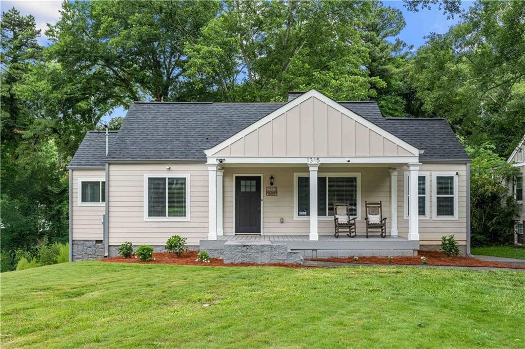 4 bedroom, 3 bathroom, 2,825 sq ft single family residence sold at 1315 Westridge Road, Atlanta, GA 30311