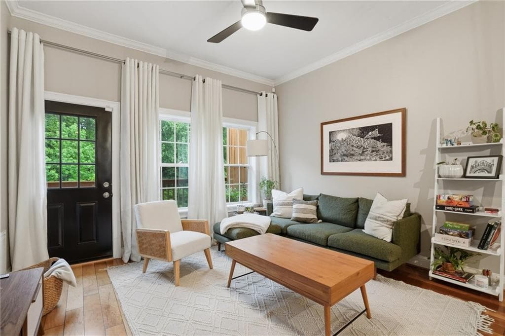 2 bedroom, 2 bathroom, 1,082 sq ft condominium sold at 1635 Briarcliff Road 15, Atlanta, GA 30306