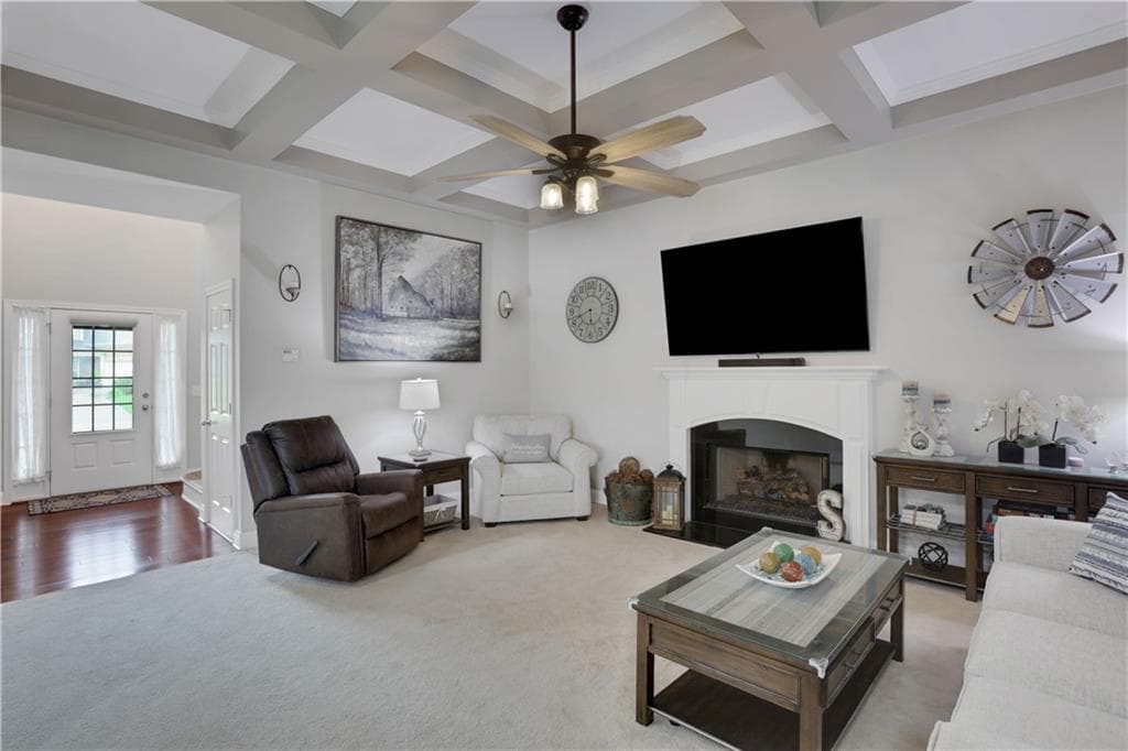 5 bedroom, 4 bathroom, 3,916 sq ft single family residence for sale at 9105 Kate Court, Gainesville, GA 30506 — photo 6