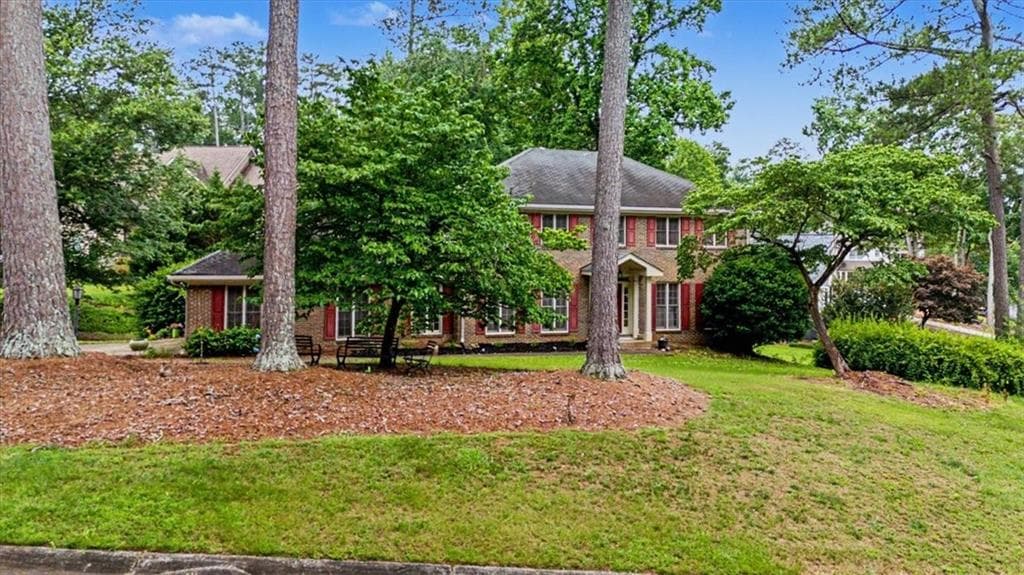 5 bedroom, 4 bathroom, 3,175 sq ft single family residence under contract at 3730 Creekstone Way, Marietta, GA 30068 — photo 5