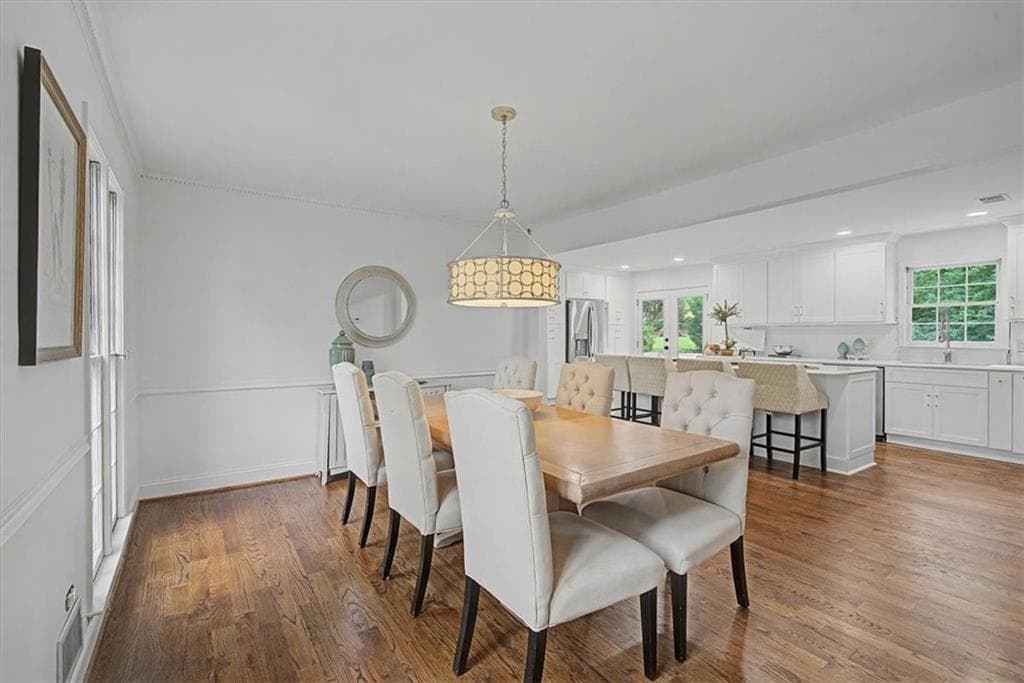 5 bedroom, 4 bathroom, 3,175 sq ft single family residence under contract at 3730 Creekstone Way, Marietta, GA 30068 — photo 7