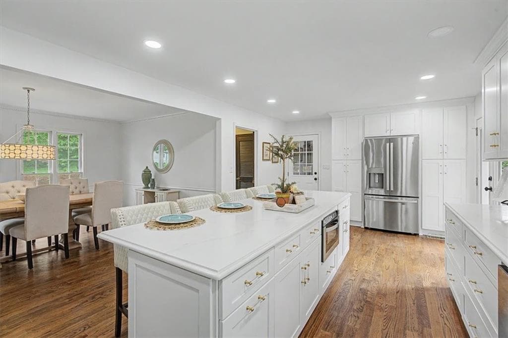 5 bedroom, 4 bathroom, 3,175 sq ft single family residence under contract at 3730 Creekstone Way, Marietta, GA 30068 — photo 10