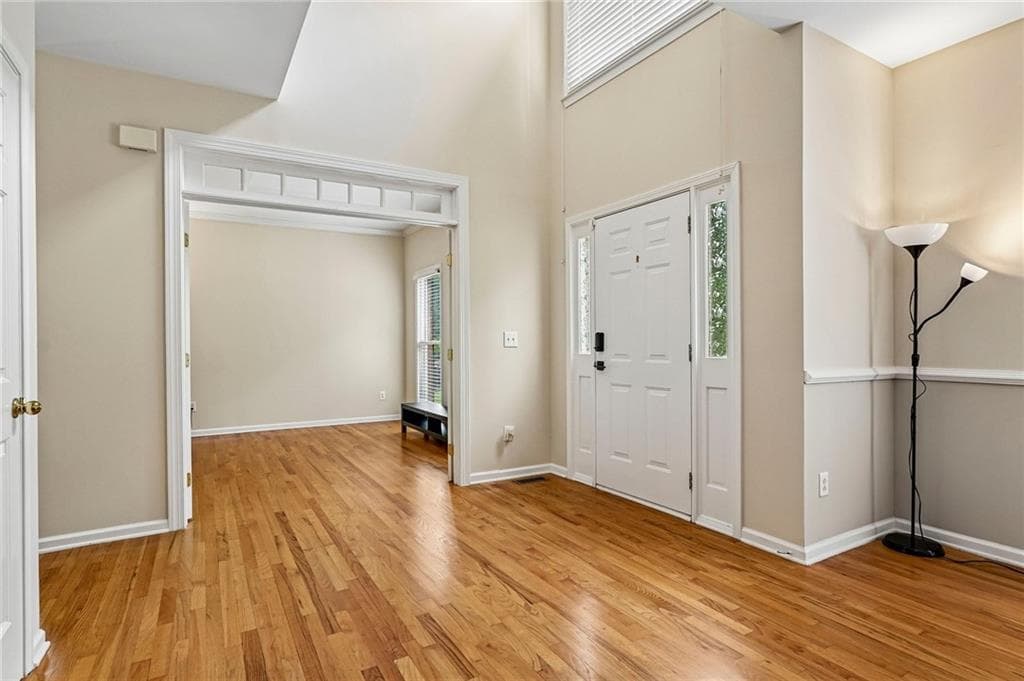 4 bedroom, 3 bathroom, 3,117 sq ft single family residence for sale at 2125 Melrose Trace, Cumming, GA 30041 — photo 5