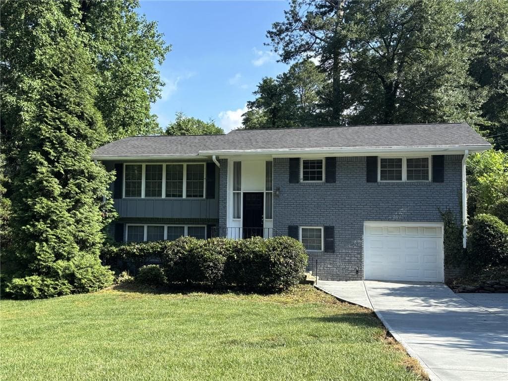 4 bedroom, 3 bathroom, 2,003 sq ft single family residence for rent at 2497 Wentworth Drive, Atlanta, GA 30345 for $2,875 a month — photo 4
