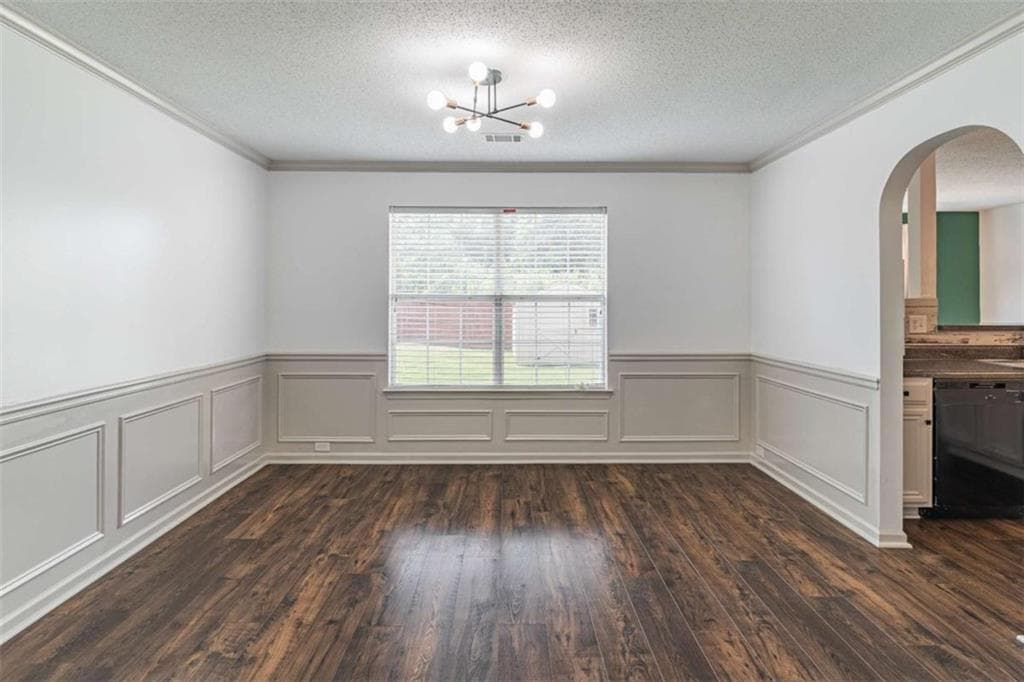 4 bedroom, 3 bathroom, 2,771 sq ft single family residence under contract at 3707 Fremont Drive, Ellenwood, GA 30294 — photo 10
