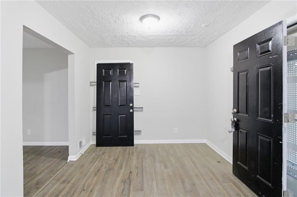 3 bedroom, 2 bathroom, 1,085 sq ft single family residence for sale at 2246 Clanton Terrace, Decatur, GA 30034 — photo 10