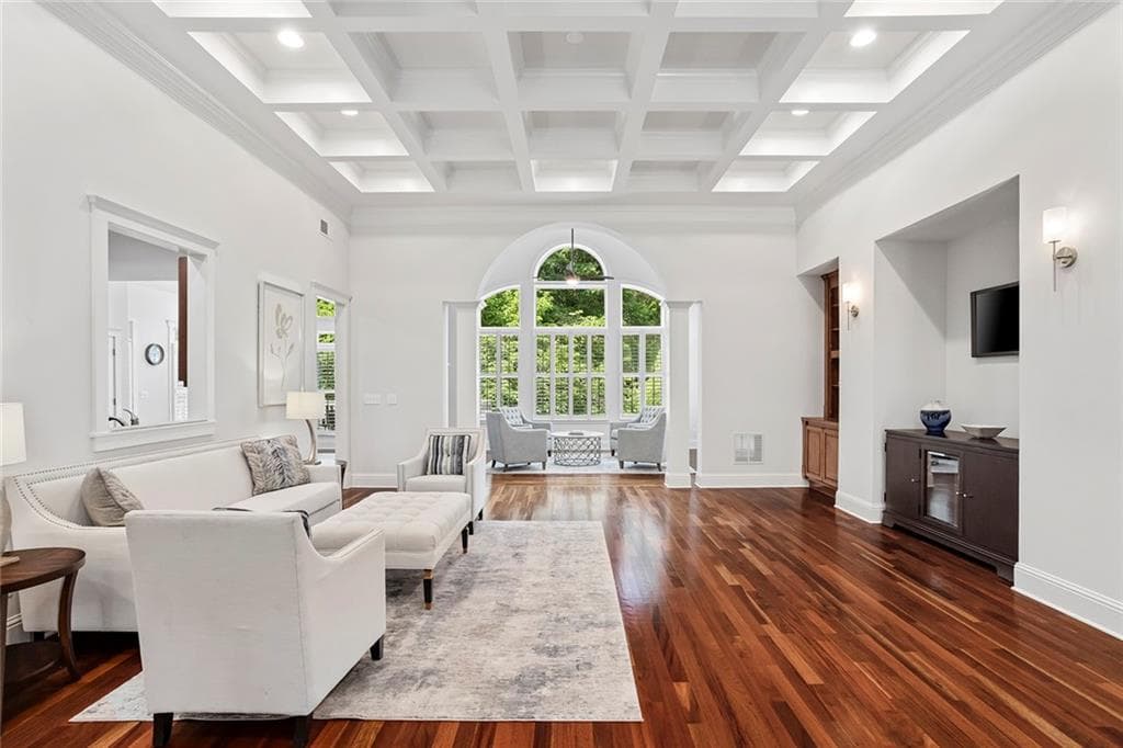 5 bedroom, 7 bathroom, 7,817 sq ft single family residence for sale at 114 Ashton Farms Drive, Canton, GA 30115 — photo 7
