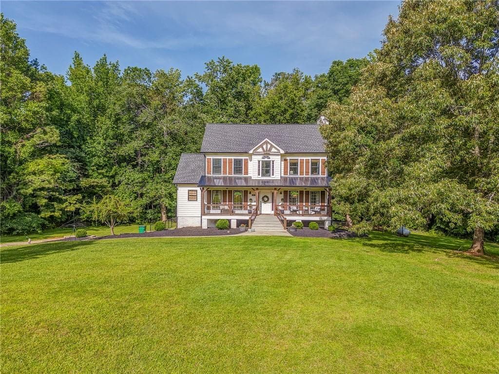 4 bedroom, 4 bathroom, 3,201 sq ft single family residence for sale at 323 Schoolhouse Road, Rockmart, GA 30153 — photo 2