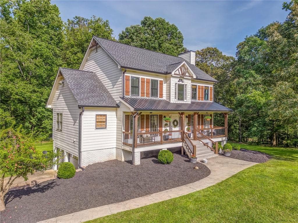 4 bedroom, 4 bathroom, 3,201 sq ft single family residence for sale at 323 Schoolhouse Road, Rockmart, GA 30153 — photo 4