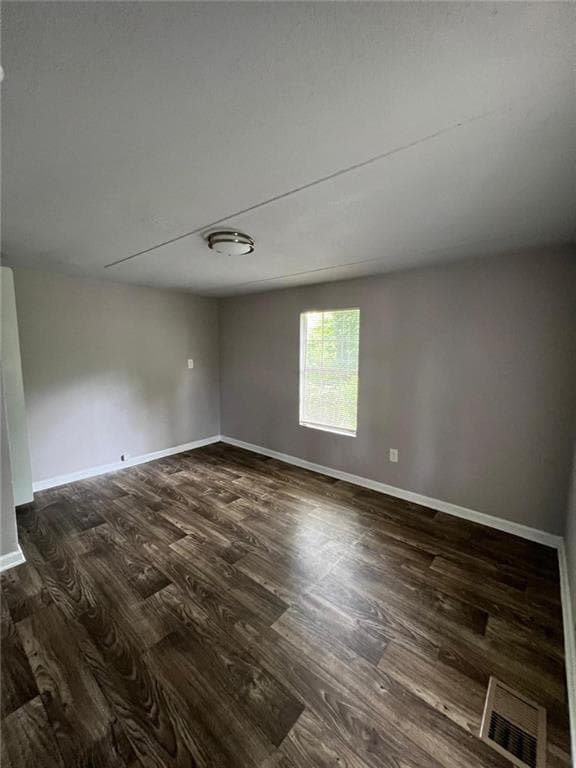 3 bedroom, 2 bathroom, 924 sq ft single family residence under contract at 30 Winston Way, Hampton, GA 30228 — photo 10