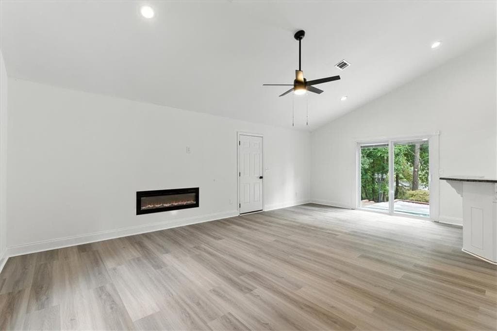 3 bedroom, 2 bathroom, 1,273 sq ft single family residence for sale at 2865 Landington Way, Duluth, GA 30096 — photo 6