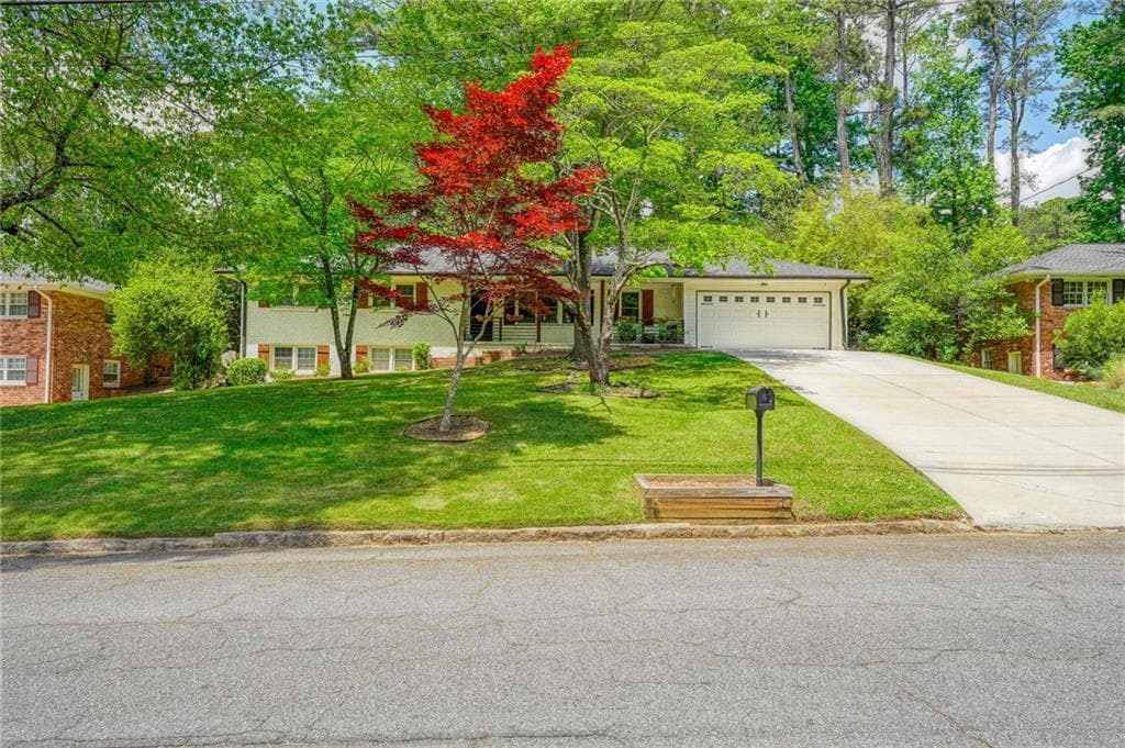 4 bedroom, 4 bathroom, 2,542 sq ft single family residence for rent at 3076 Mccully Drive, Atlanta, GA 30345 for $5,500 a month — photo 2