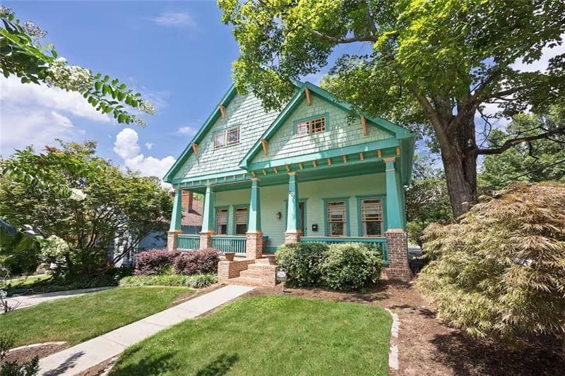 5 bedroom, 4 bathroom, 4,000 sq ft single family residence under contract at 201 Hurt Street, Atlanta, GA 30307 — photo 2