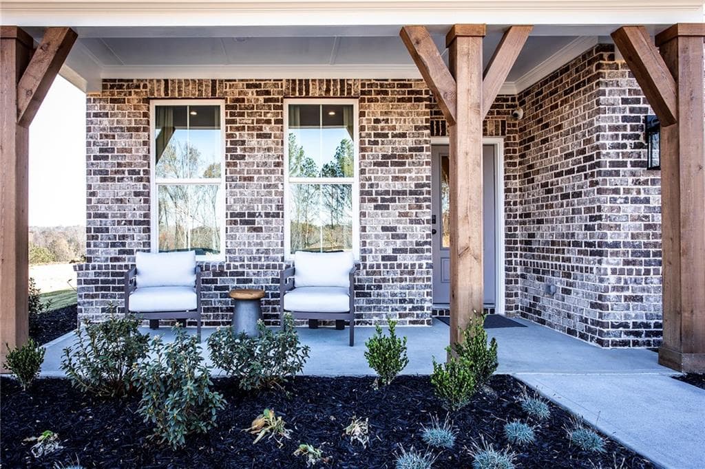 5 bedroom, 4 bathroom, 3,133 sq ft single family residence for sale at 7615 Homer Drive, Cumming, GA 30028 — photo 2