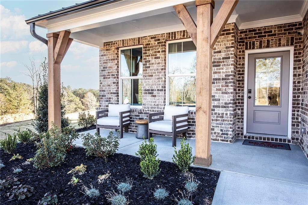 5 bedroom, 4 bathroom, 3,133 sq ft single family residence for sale at 7615 Homer Drive, Cumming, GA 30028 — photo 3