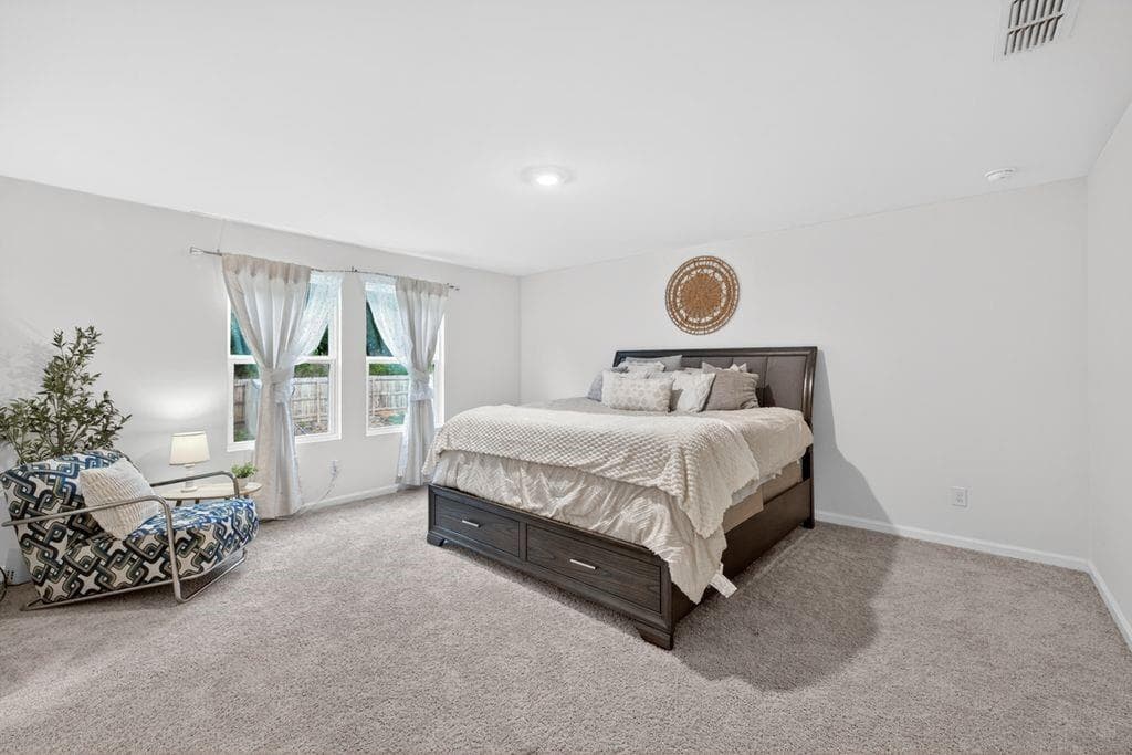 4 bedroom, 3 bathroom, 2,132 sq ft single family residence for sale at 764 Knight Bridge Lane, Winder, GA 30680 — photo 5