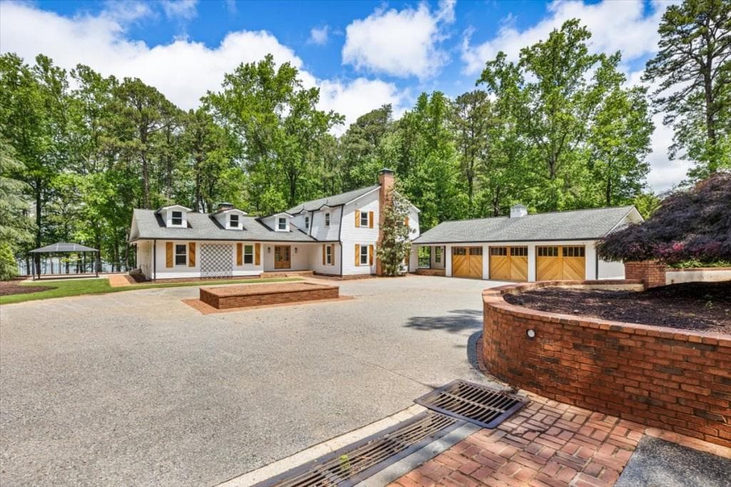 6 bedroom, 8 bathroom, 7,706 sq ft single family residence for sale at 3080 Dove Trail, Cumming, GA 30041