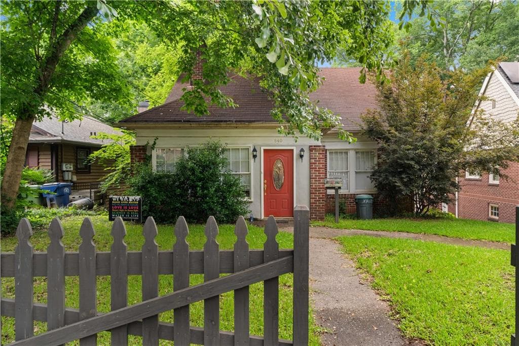 3 bedroom, 1 bathroom, 1,842 sq ft single family residence sold at 840 Greenwood Avenue, Atlanta, GA 30306