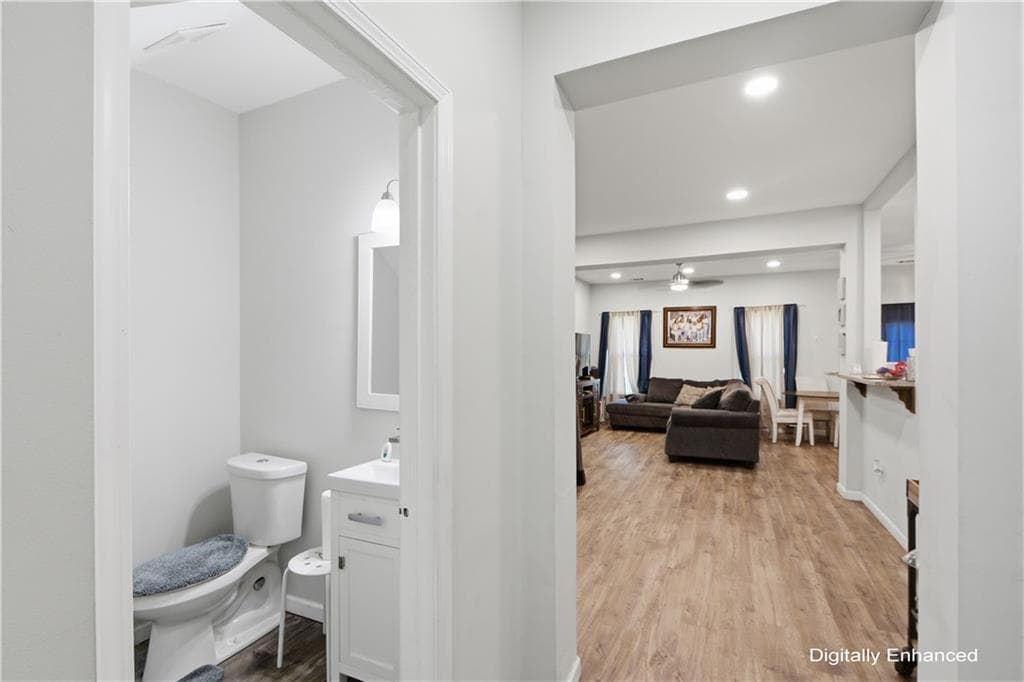 2 bedroom, 3 bathroom, 1,590 sq ft townhouse for sale at 2555 Flat Shoals Road 2008, Atlanta, GA 30349 — photo 5