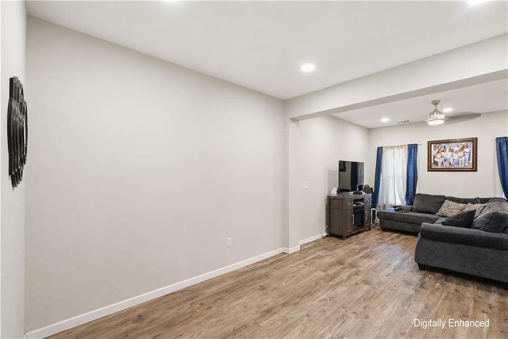 2 bedroom, 3 bathroom, 1,590 sq ft townhouse for sale at 2555 Flat Shoals Road 2008, Atlanta, GA 30349 — photo 8