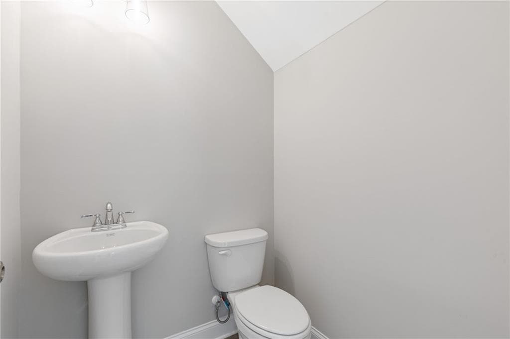 3 bedroom, 3 bathroom, 1,935 sq ft single family residence for sale at 2716 Rylee Carter Street, Dacula, GA 30019 — photo 7