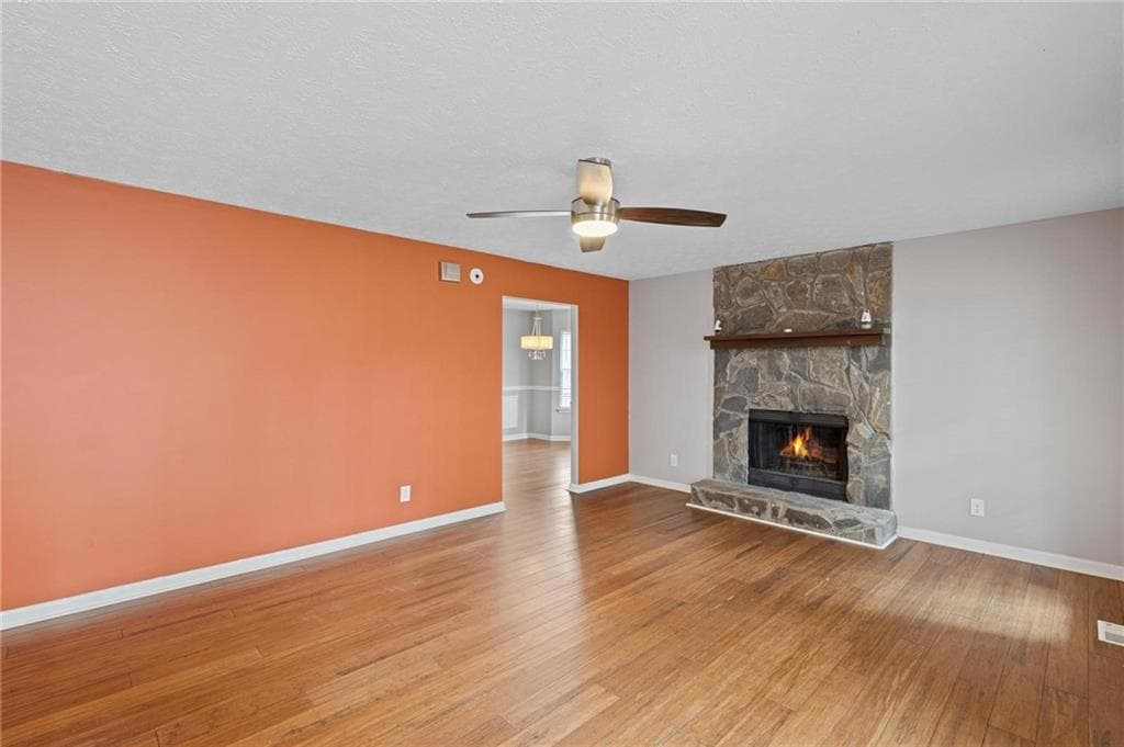 3 bedroom, 3 bathroom, 1,930 sq ft single family residence for sale at 133 Harold Drive, Mcdonough, GA 30253 — photo 6
