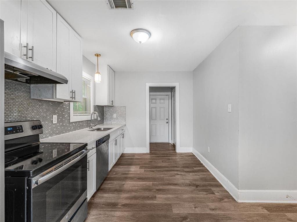 other for sale at 2861 Forrest Hills Drive, Atlanta, GA 30315 — photo 9