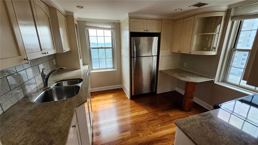 2 bedroom, 2 bathroom, 1,103 sq ft condominium for rent at 199 14th Street 1105, Atlanta, GA 30309 for $2,250 a month — photo 8