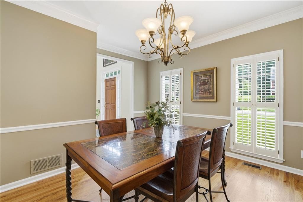 5 bedroom, 4 bathroom, 2,926 sq ft single family residence under contract at 381 Ashbourne Trail, Lawrenceville, GA 30043 — photo 7