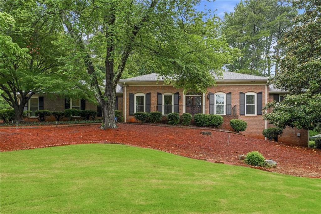 4 bedroom, 3 bathroom, 3,174 sq ft single family residence sold at 1076 Coronation Drive, Atlanta, GA 30338