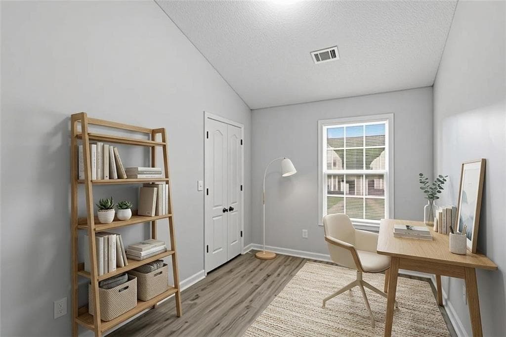 3 bedroom, 3 bathroom, 1,532 sq ft townhouse for sale at 8642 Thomas Lane, Riverdale, GA 30274 — photo 5