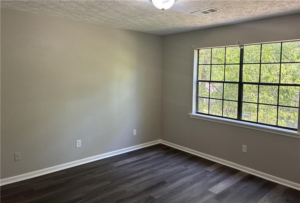 4 bedroom, 3 bathroom, 2,384 sq ft single family residence for sale at 3745 Londonderry Court, Lithonia, GA 30038 — photo 10