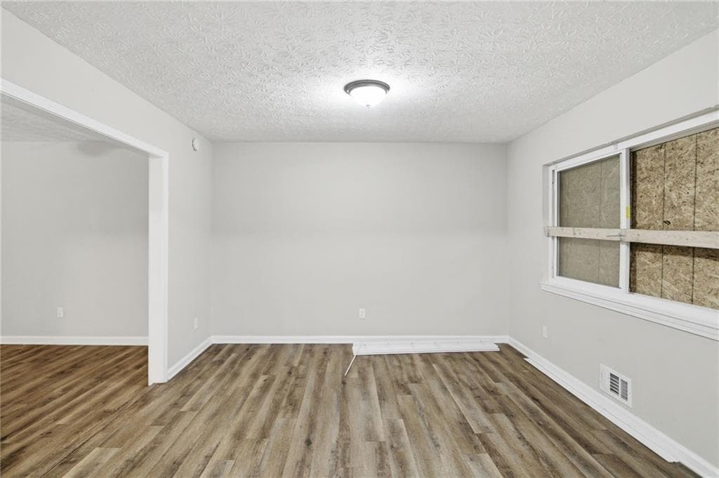 5 bedroom, 3 bathroom, 2,322 sq ft single family residence for sale at 4436 Malibu Drive, Decatur, GA 30035 — photo 9