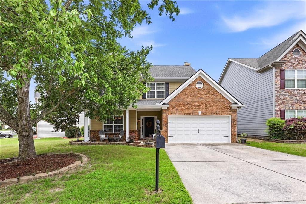 3 bedroom, 3 bathroom, 1,885 sq ft single family residence for sale at 7022 Grand Hickory Drive, Braselton, GA 30517