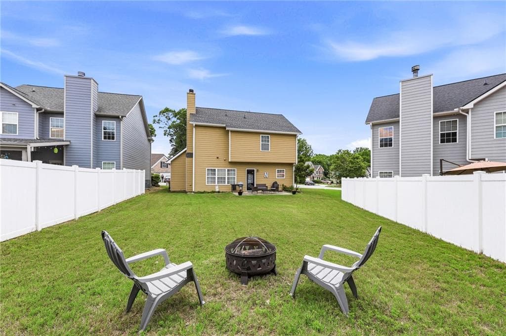 3 bedroom, 3 bathroom, 1,885 sq ft single family residence for sale at 7022 Grand Hickory Drive, Braselton, GA 30517 — photo 6