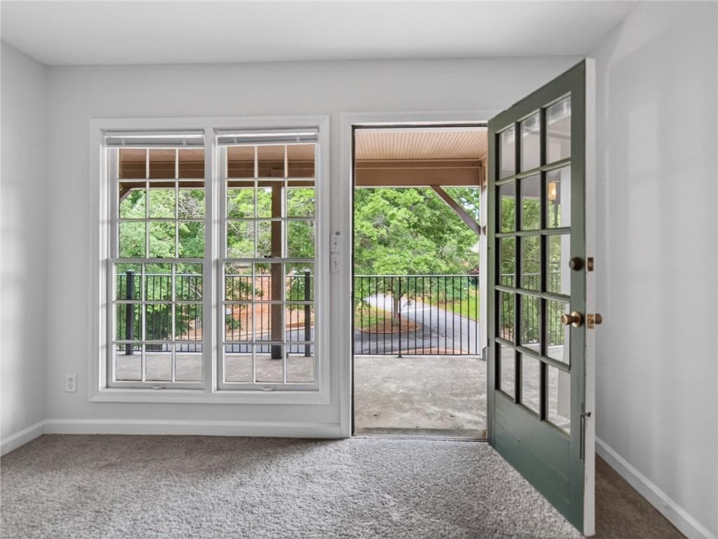 1 bedroom, 1 bathroom, 1,000 sq ft condominium for sale at 3091 Colonial Way H4, Atlanta, GA 30341 — photo 3