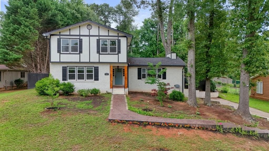 4 bedroom, 3 bathroom, 2,373 sq ft single family residence sold at 695 Shannon Green Circle, Mableton, GA 30126