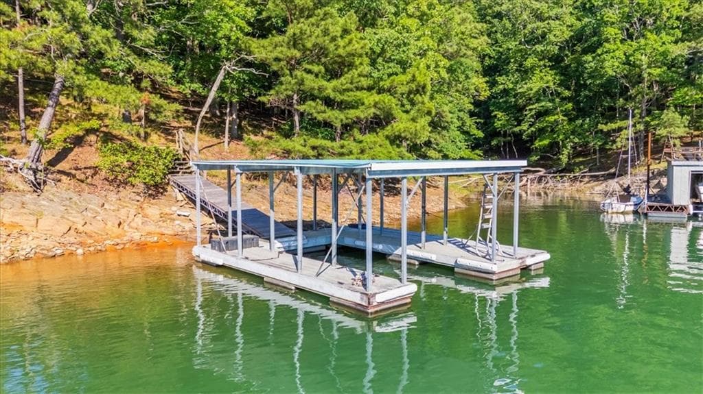 4 bedroom, 4 bathroom, 5,391 sq ft single family residence for sale at 5535 Hidden Harbor Drive, Gainesville, GA 30504 — photo 6