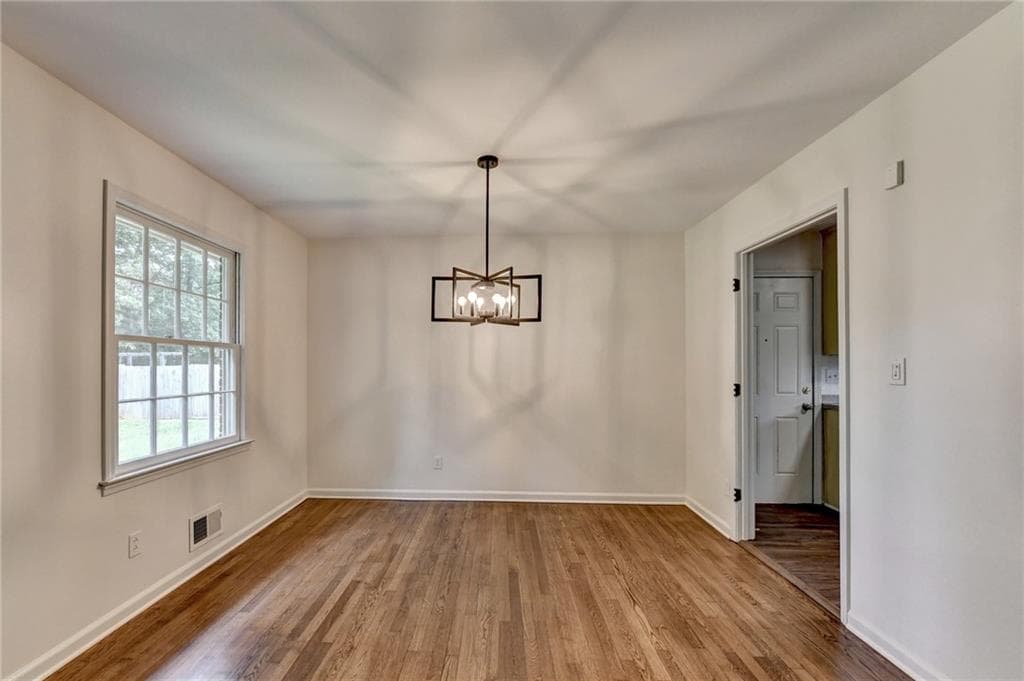 4 bedroom, 2 bathroom, 1,926 sq ft single family residence for sale at 3318 Shorelake Drive, Tucker, GA 30084 — photo 6