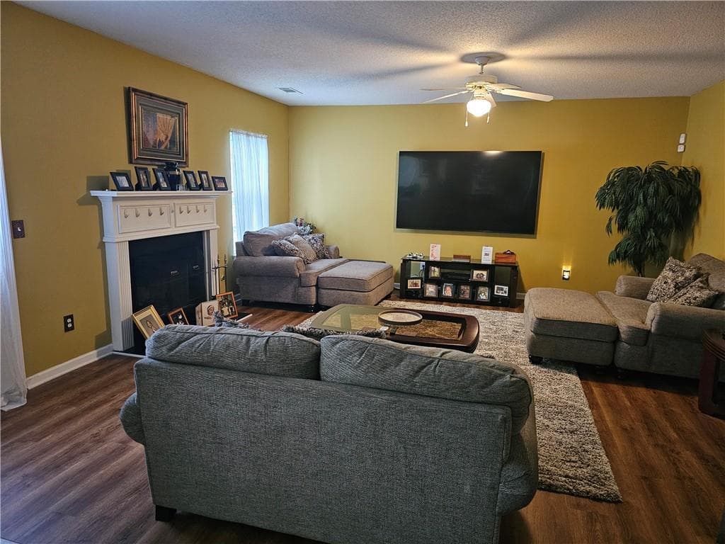 4 bedroom, 3 bathroom, 2,488 sq ft single family residence for sale at 2612 Buccanneers Cove, Decatur, GA 30035 — photo 8