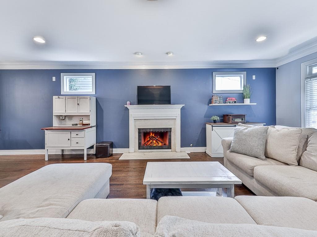 4 bedroom, 4 bathroom, 2,198 sq ft single family residence for sale at 925 Rice Street, Atlanta, GA 30318 — photo 3