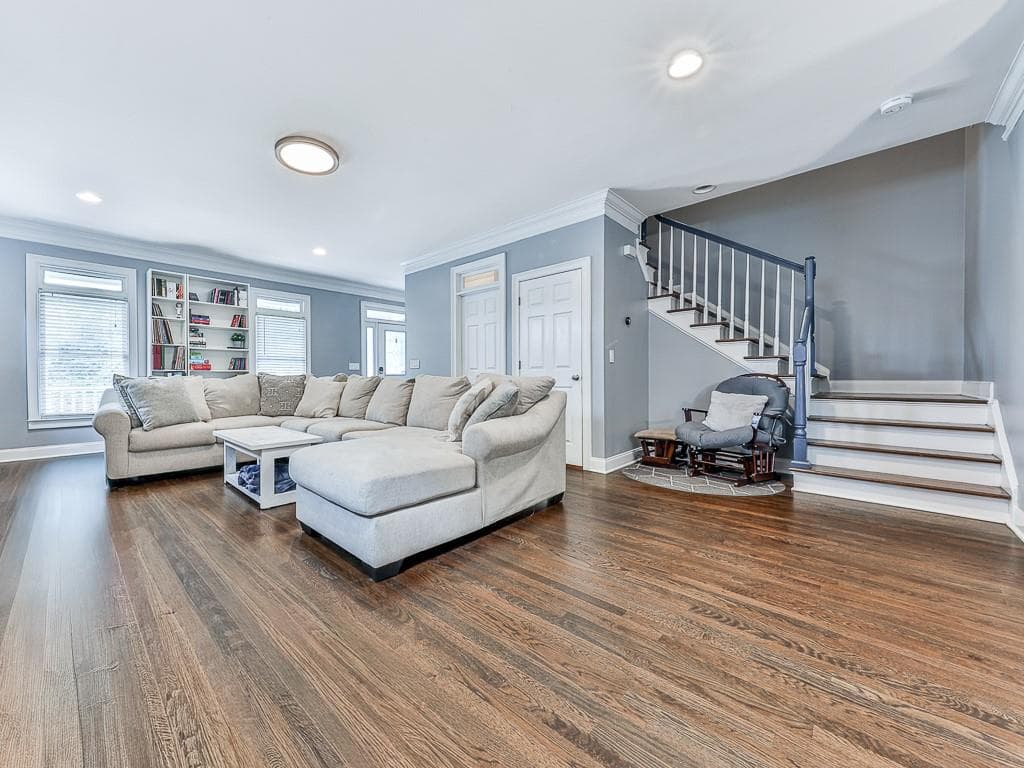 4 bedroom, 4 bathroom, 2,198 sq ft single family residence for sale at 925 Rice Street, Atlanta, GA 30318 — photo 5
