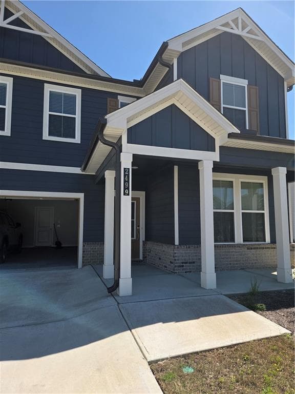 5 bedroom, 3 bathroom, 2,844 sq ft single family residence for rent at 2499 Brown Dove Way, Grayson, GA 30017 for $3,500 a month — photo 4