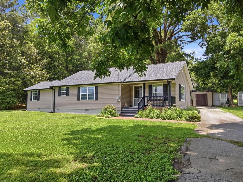 3 bedroom, 2 bathroom, 1,360 sq ft single family residence sold at 787 Live Oak Road, Aragon, GA 30104