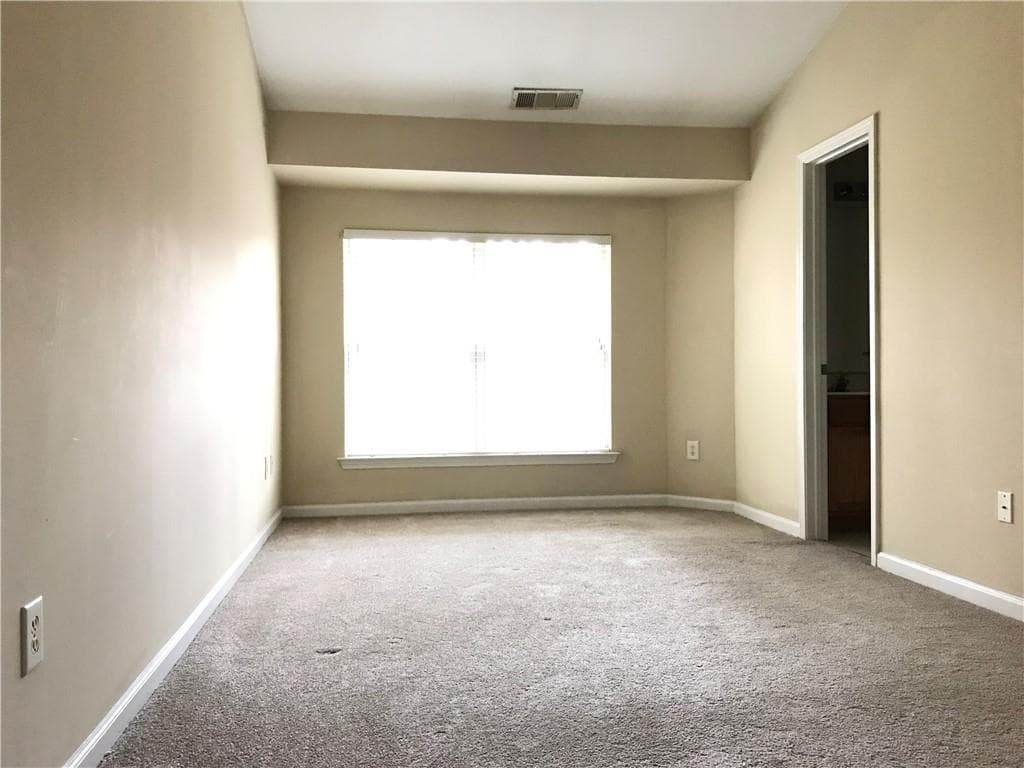 2 bedroom, 3 bathroom, 1,200 sq ft townhouse for rent at 1581 Cove Creek Circle, Norcross, GA 30093 for $1,760 a month — photo 10