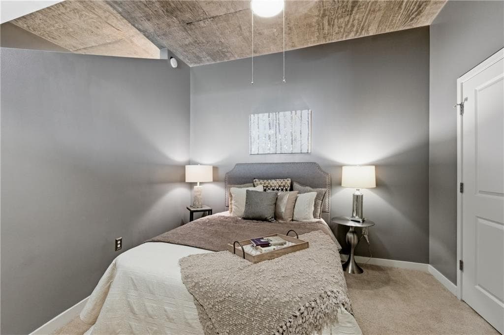1 bedroom, 1 bathroom, 755 sq ft condominium under contract at 361 17th Street 2315, Atlanta, GA 30363 — photo 7