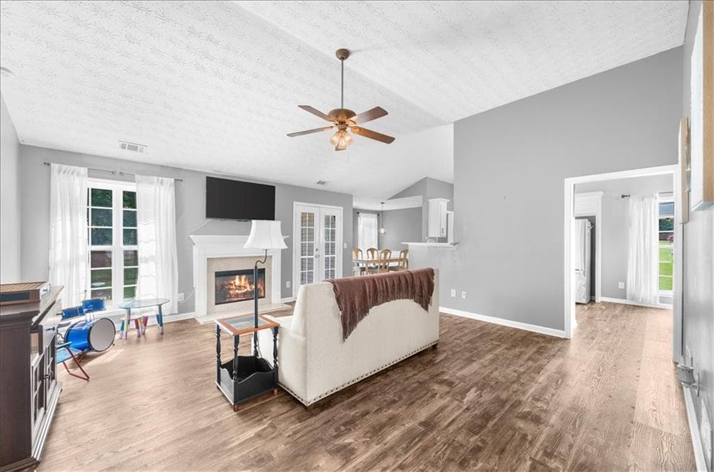3 bedroom, 2 bathroom, 1,673 sq ft single family residence under contract at 95 Bailey Drive, Jefferson, GA 30549 — photo 5