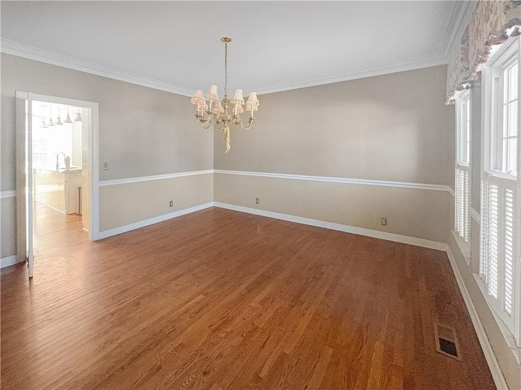 4 bedroom, 5 bathroom, 3,268 sq ft single family residence under contract at 118 Ashford Park, Macon, GA 31210 — photo 9