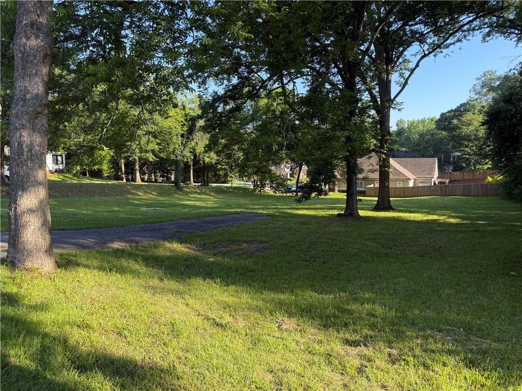 single family residence under contract at 175 Polk Avenue, Dallas, GA 30132 — photo 3