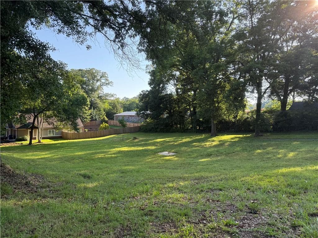 single family residence under contract at 175 Polk Avenue, Dallas, GA 30132 — photo 5